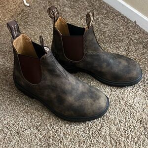 Blundstone Boots (size 3 kids or 6 women)